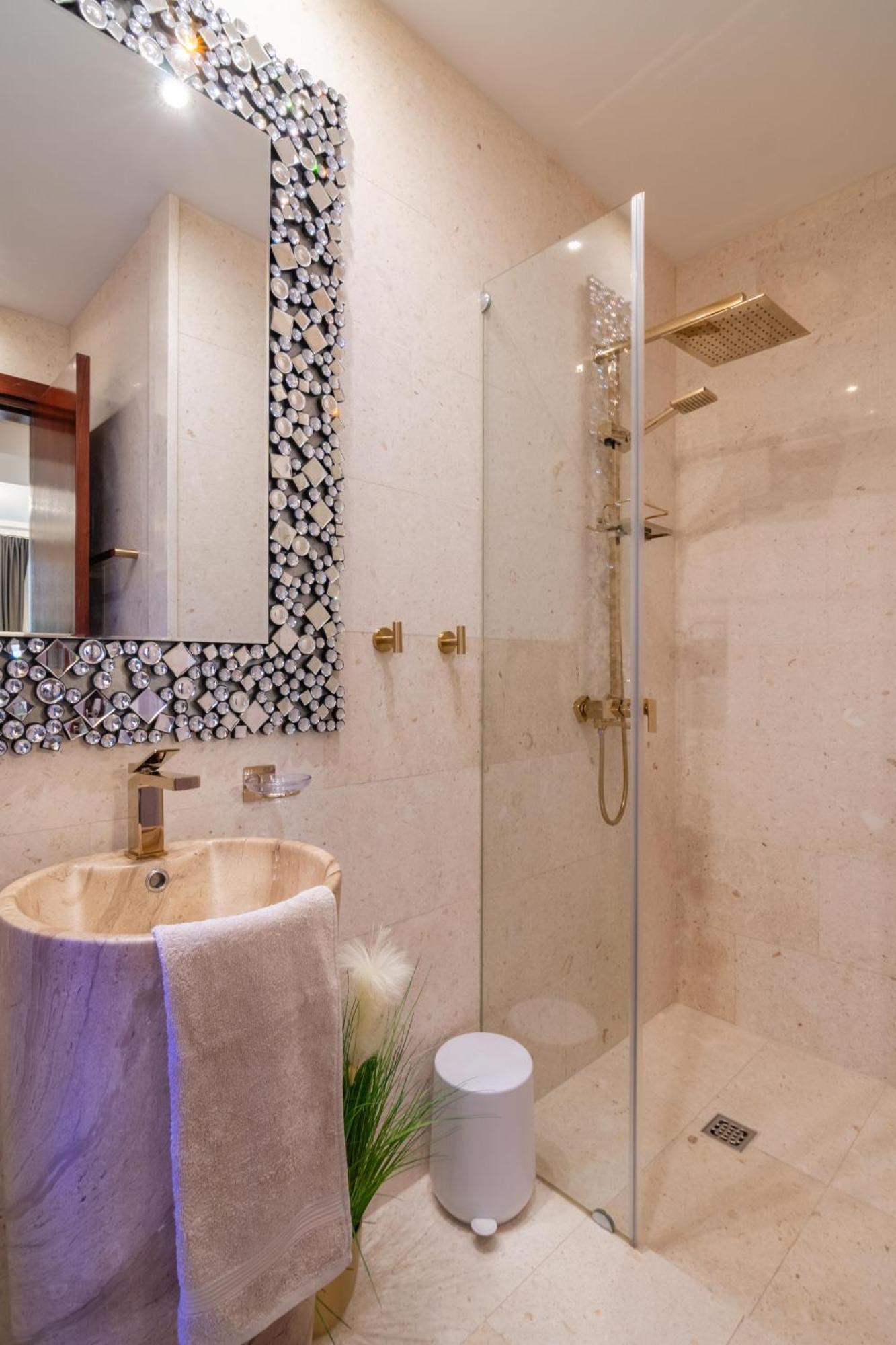 Vip Gold Room Паг Экстерьер фото
